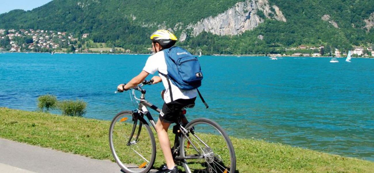 Aktivitäten auf dem Campingplatz Lake Carouge - Radtour auf dem Lake Bourget.